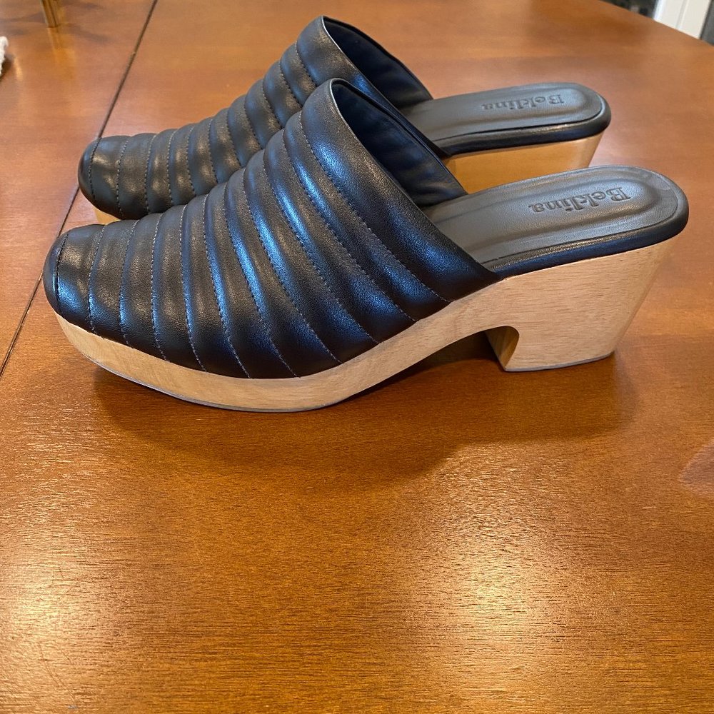 Beklina black clogs